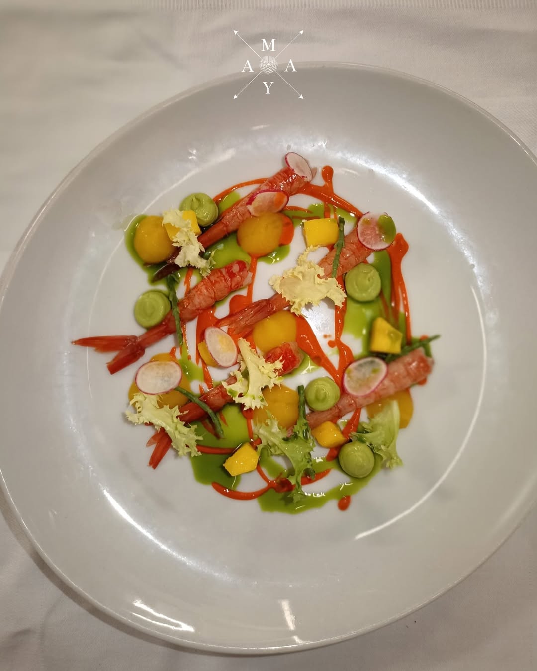 Ristorante pizzeria con cucina tipica vista mare a Costa Paradiso